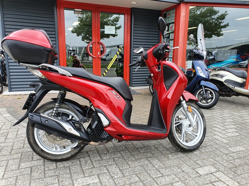 Motoroccasion.nl, Honda - Sh 125i C-abs