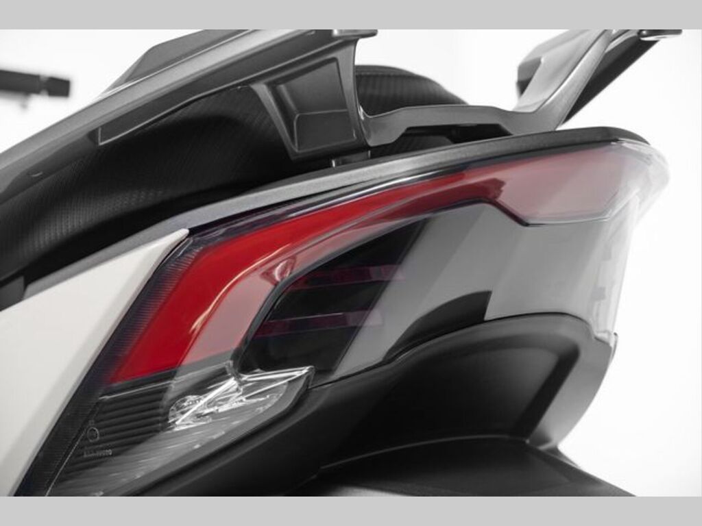 Motoroccasion.nl, Kymco - X-town 300i Abs