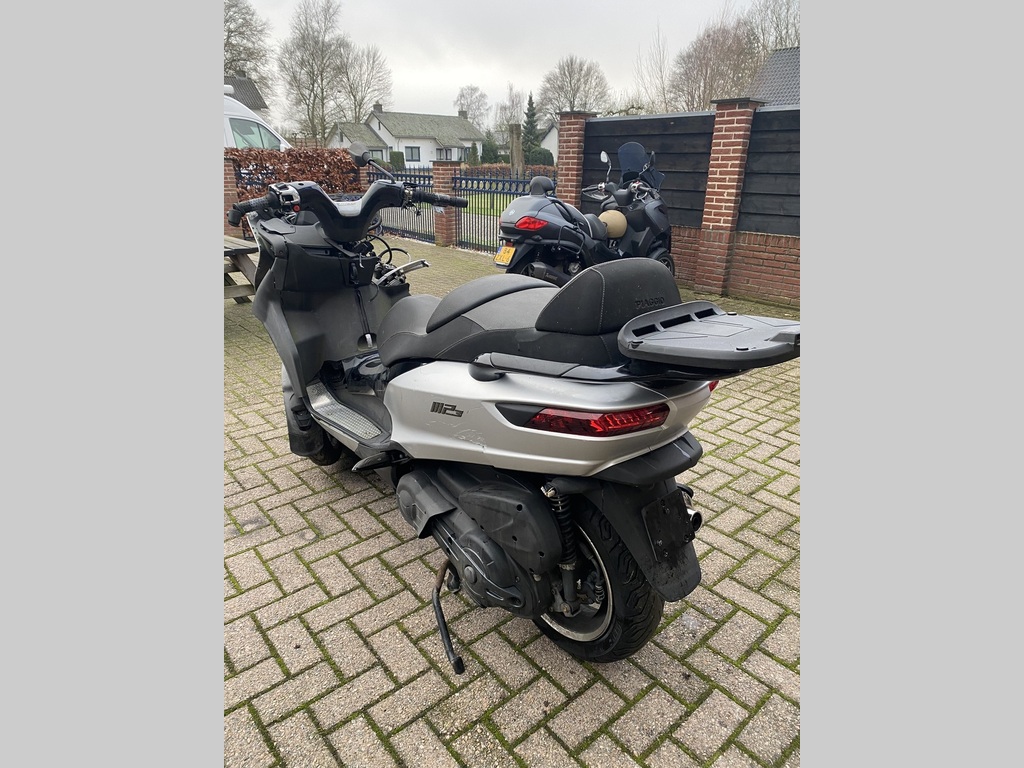 Piaggio MP3 Sport 500cc LT Mat Zwart 2018 – Linsen Scooters Gelderland