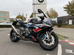 BMW M 1000 RR