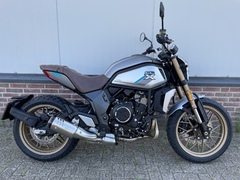 CFMOTO 700 CL-X HERITAGE