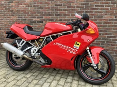 DUCATI 750 SS