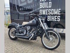 HARLEY-DAVIDSON NIGHT TRAIN FXSTB