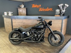 HARLEY-DAVIDSON SOFTAIL CUSTOM
