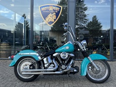 HARLEY-DAVIDSON SOFTAIL CUSTOM FXSTC