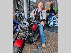 HARLEY-DAVIDSON SPORTSTER