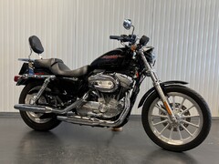 HARLEY-DAVIDSON SPORTSTER XLH 883