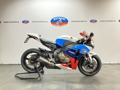 HONDA CBR 1000 RR FIREBLADE
