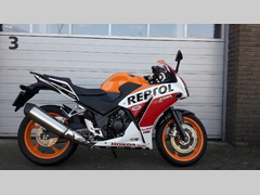 HONDA CBR 300 R