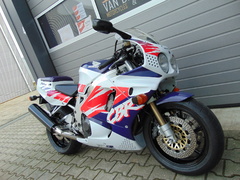 HONDA CBR 900 RR FIREBLADE