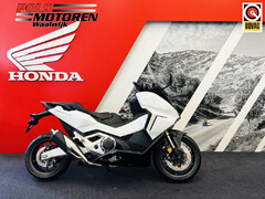 HONDA FORZA 750