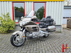 HONDA GL 1800 GOLDWING