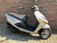 HONDA SCV 100 LEAD