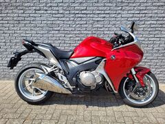 HONDA VFR 1200 F