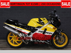 HONDA VFR 400 R