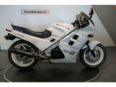 HONDA VFR 750 F
