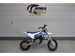HUSQVARNA EE 5