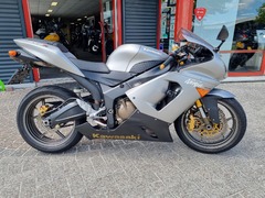 KAWASAKI NINJA ZX-6R
