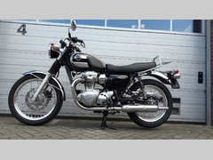 KAWASAKI W800