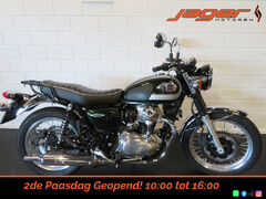 KAWASAKI W800