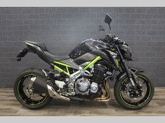 KAWASAKI Z900