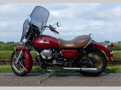 MOTO GUZZI CALIFORNIA 2