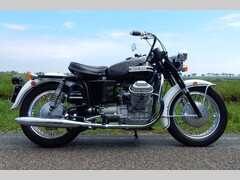 MOTO GUZZI V 7 SPECIAL