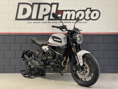 MOTO MORINI SEIEMMEZZO