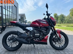 MOTO MORINI SEIEMMEZZO STR