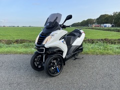 PEUGEOT METROPOLIS RS
