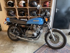 SUZUKI GS 750