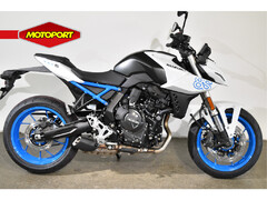 SUZUKI GSX-8S