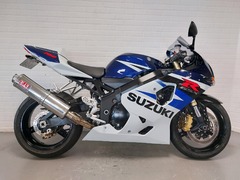 SUZUKI GSX-R 750
