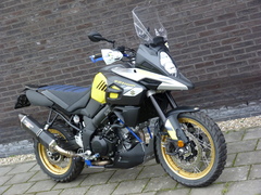 SUZUKI V-STROM 1000 XTA