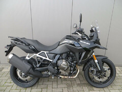 SUZUKI V-STROM 800