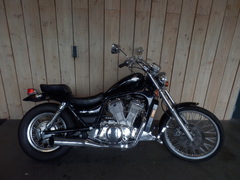 SUZUKI VS 800 INTRUDER