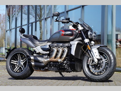 TRIUMPH ROCKET III GT