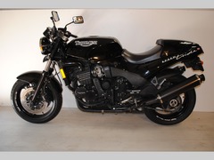 TRIUMPH SPEED TRIPLE