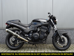 TRIUMPH SPEED TRIPLE