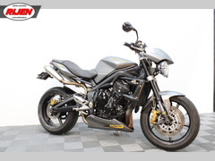TRIUMPH STREET TRIPLE R