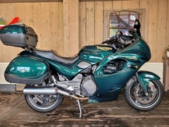 TRIUMPH TROPHY 1200