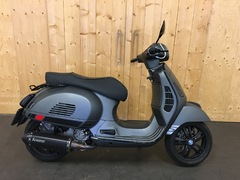 VESPA GTS 300 SUPER SPORT