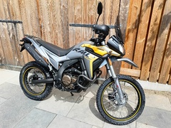 VOGE 300 R