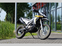 VOGE 300 RALLY