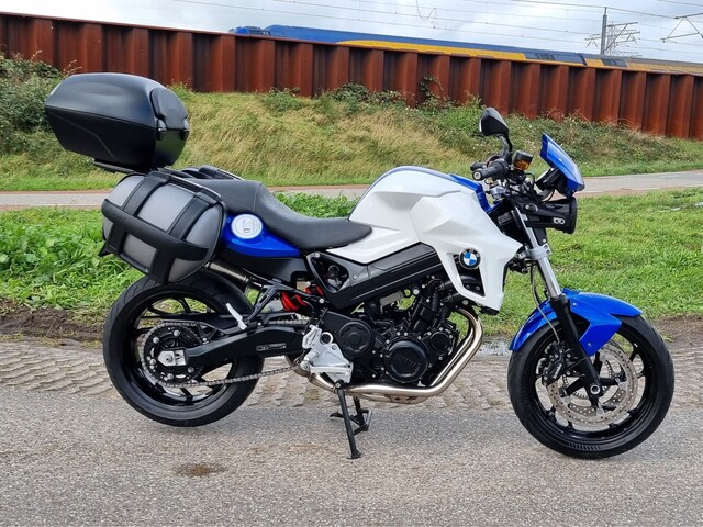 bmw - f-800-r