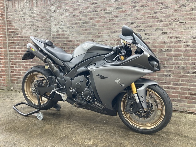 bmw - s-1000-rr