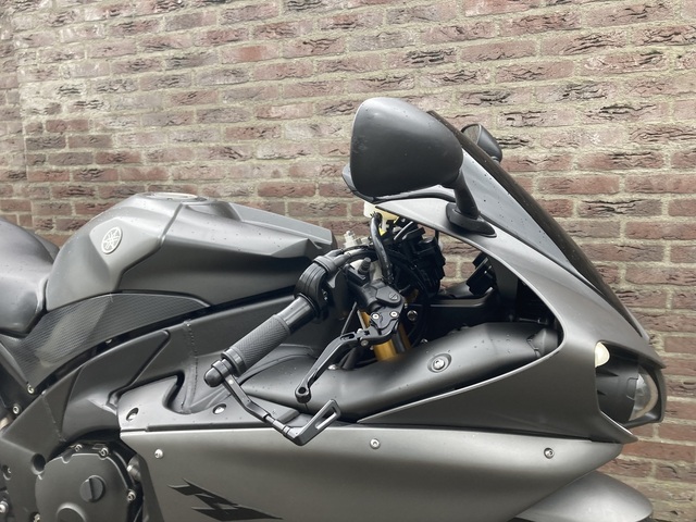 bmw - s-1000-rr