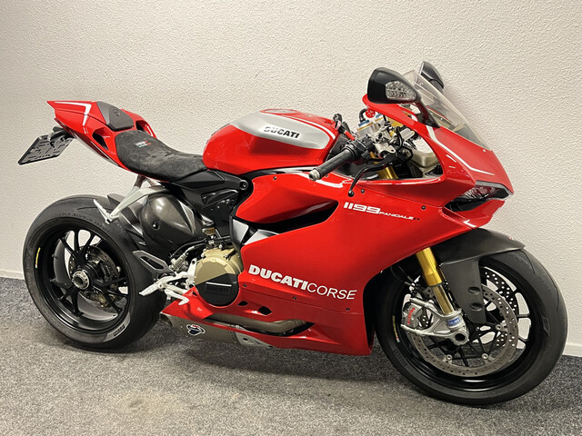 ducati - 1199-panigale-r