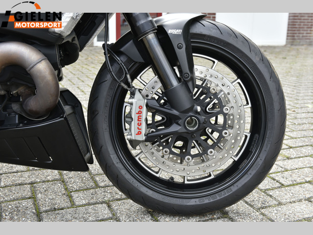 ducati - diavel-dark