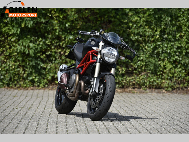 ducati - m-1100-evo